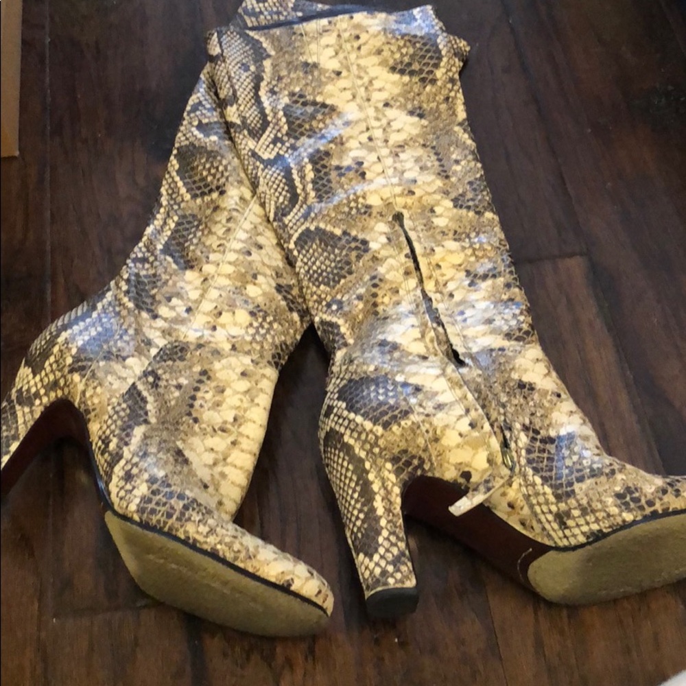 Sam Edelman snakeskin boot